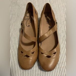 Abeo Nia Tan Leather Mary Jane Style Shoes 9 N